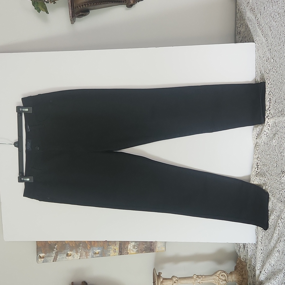 Womans Curve Appeal Jeans.